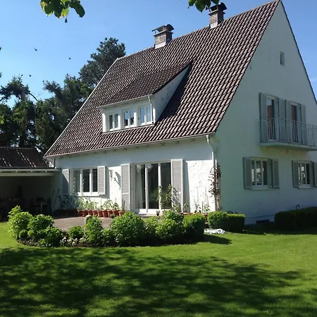 Nyaraló Haus Hirt - Idyllisch Wohnen Zwischen Augsburg Und Muenchen Klosterlechfeld