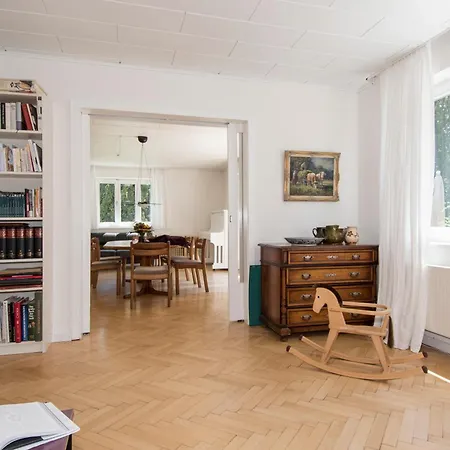 Haus Hirt - Idyllisch Wohnen Zwischen Augsburg Und München Klosterlechfeld