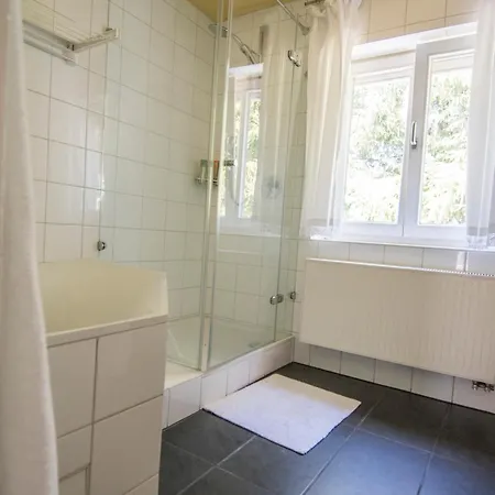 Haus Hirt - Idyllisch Wohnen Zwischen Augsburg Und Muenchen Nyaraló Klosterlechfeld